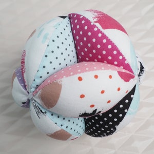 Montessori ball, Soft ball, Puzzle ball, Amish ball, Fabric ball, Gripping toy, Amish toy, Baby shower gift, Busy toy