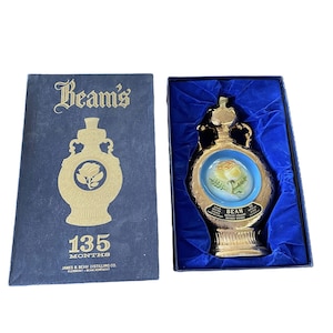 Jim Beam Vintage 1978 Gold Yellow Rose Decanter and Original box Aged 135 Months
