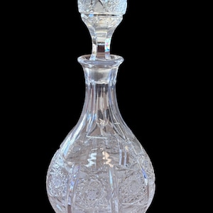 Cut Crystal Glass Decanter With Stopper Star Design