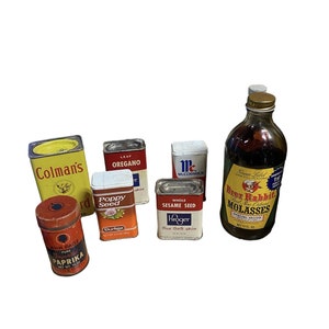Mix Lot of Vintage Spice Containers Set of 7 Pieces