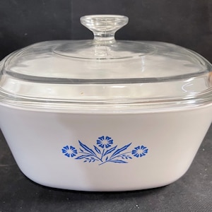 Vintage Corning Ware Blue Cornflower 2 1/2 Quart Casserole Baking Dish