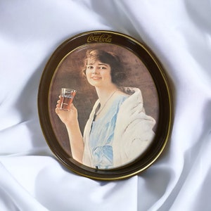 Coca-Cola Vintage Advertising Metal Tray From A 1923 Paper Advertisement