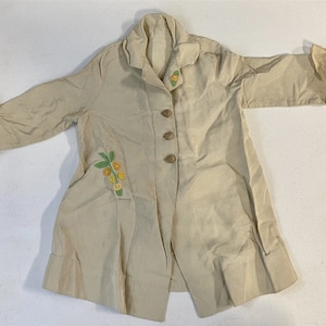 Handmade Vintage Children&#39;s (or Doll) Tan Ribbed Felt Detailed Jacket