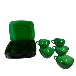 Anchor Hocking Emerald Green Snack Plate and Teacup Set 12 Piece Set