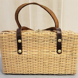 Vintage Wicker Basket Weave Handbag Purse Tote With Feet Leather Trim and Strap