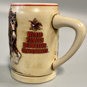 1991 Vintage Anheuser - Busch Budweiser Holiday Tradition Clydesdales Beer Stein