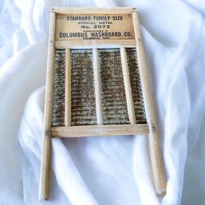 Antique Maid-Rite Aluminum and Wood Washboard Columbus, Ohio
