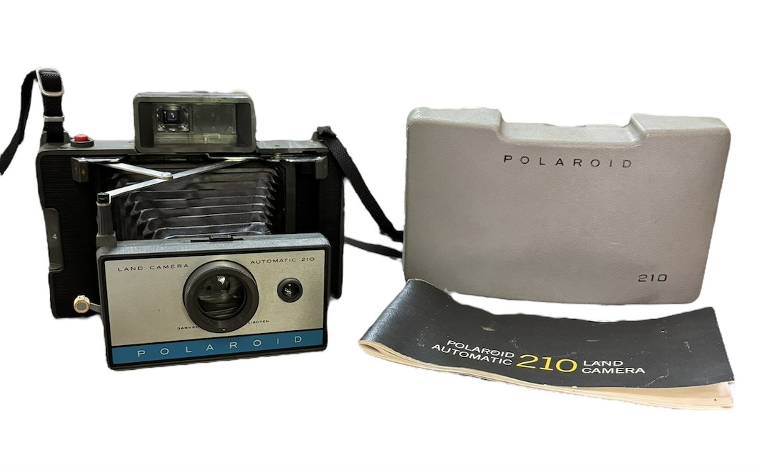 Vintage Polaroid 210 Land Camera Value Polaroid 210 Land Camera