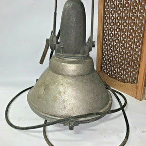 GE Industrial Machine Age Steampunk Stage Light Theater Lamp Spotlight