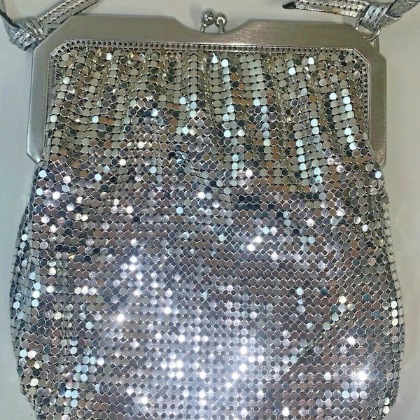 Vintage Whiting and Davis Mesh Sparkling Silver Hand Bag Purse