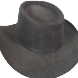 Awesome Black Cowboy Hat Pigalle Size 7 (USA) 56 (Mexico)