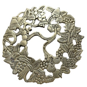 Brass Holiday Wreath Trivet Vintage Home Decor Christmas