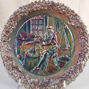 Vintage 1975 American Craftsman Series Fenton Carnival Glass Paul Revere Plate