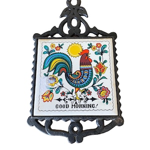 Pan trivet VTG Cast Iron and Ceramic with Rooster Design
