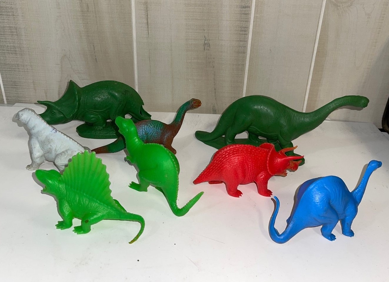 Old dinosaur best sale toys