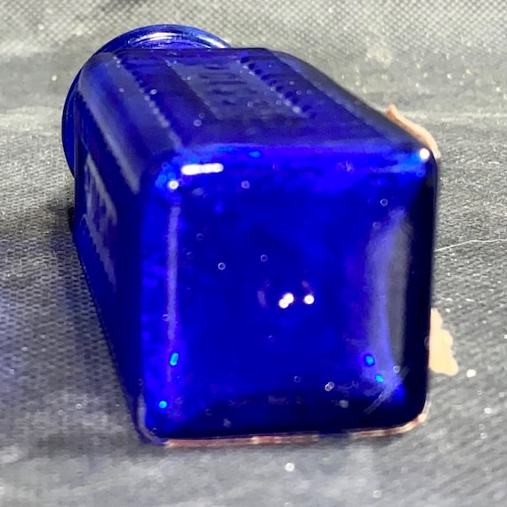 Cobalt Blue Poison Bottle (Jef) Cobalt Blue Poison Bottle (Jef)