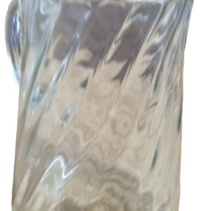 Glass Pitcher Antique Swirl Design Vintage Ice Lip 1960s 9&quot; High