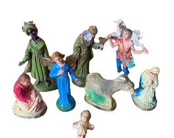 Nativity Set Depose Italy Vintage 1970s Ceramic and Plastic