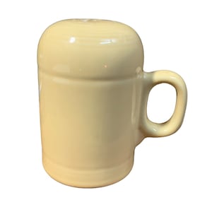 Fiesta - Yellow Rangetop Handle Pepper Shaker Homer Laughlin