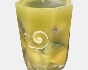 Vela octogonal vintage de Pier 1 con forma de concha marina.