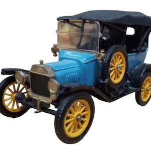 Corgi Classics 1915 Ford Model T Model Car Vintage Collectible Automotive