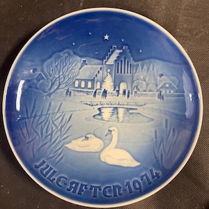 Vintage Bing and Grondahl 1974 Christmas in the Village Porcelain Plate