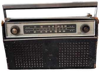 アンティークラジオ2個セット　old radio  コレクション アンティークラジオ2個セット old radio コレクション