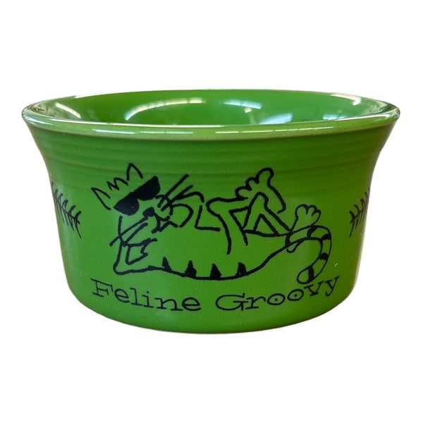 Fiesta - Shamrock Green Cat Bowl Homer Laughlin Ceramic Pet Dish Feline Groovy