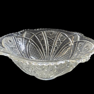 Crystal Glass Antique Indiana Glass Vintage Serving Bowl Scalloped Rim Geometric