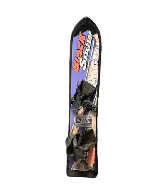 SLM Vintage Black Snow Super Mogul 140 Adult Snowboard With SLM Vintage Black Snow Super Mogul 140 Adult Snowboard With