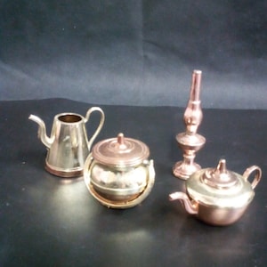 Brass 4pc Miniature Set With Teapot Kettles And Finial Collectible