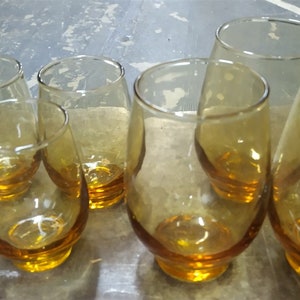 Vintage Set von 8 Golden Amber Mid Century Modern Libbey Gläser 4 Klein 4 Groß