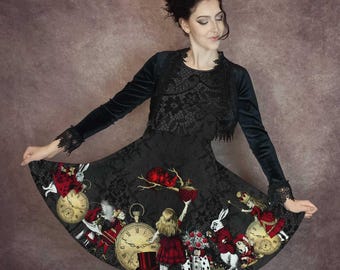 Alice in Wonderland Plus Size Black Women's V-neck Long Sleeve