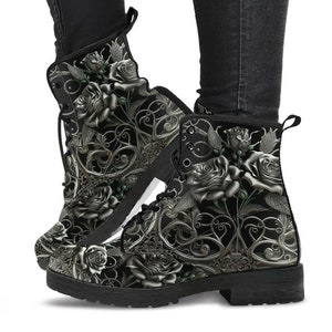 Black and Silver Filligree Roses Gothic Boots - (JPREGAISF)