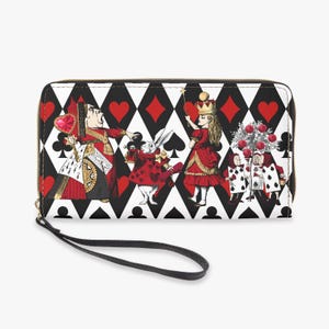 Queen Of Hearts Zipper Wristlet Wallet (JPIQOHW)