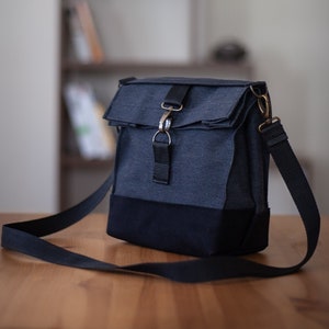 Waterproof Lunch Bag, Interlining Canvas, Smoked Gray, Lunch Bag with Shoulder Strap