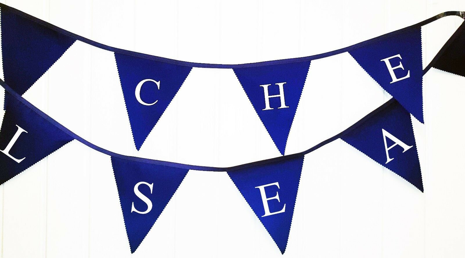 Chelsea Bunting Couleurs ** 10 mètres ** bleu royal et blanc