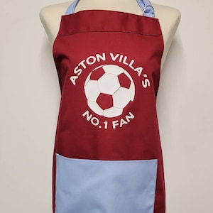 Fan Aston Villa nr 1 - możliwość personalizacji. Średniej wielkości fartuch dla dorosłych z kieszenią. Wyprodukowano w Anglii