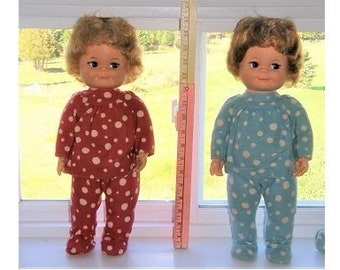Two twin dolls 17'' Padded Rubber "Reliable" Naughty look With pajamas 1950 Blondes Black eyes Twins doll