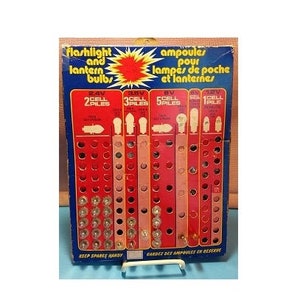 1960's présentoir carton mur ou table lumières avec 26 ampoules lampe de poche lanterne flashlight Garage Magasin Générale décor