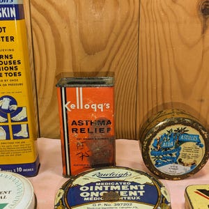 Lot 12 boites métal carton pharmacie médical Livraison Gratuite Canada USA
