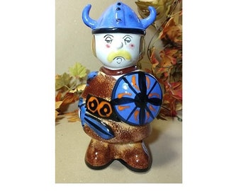 Vintage Ceramiche Ceramic Republic Rep. S San Marino Italy VIKING figural bottle Decanter Free Shipping Canada USA