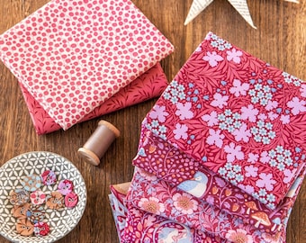 Tilda Hibernation Mulberry/Hibiscus fabrics the Fat quarter - cotton fabric.