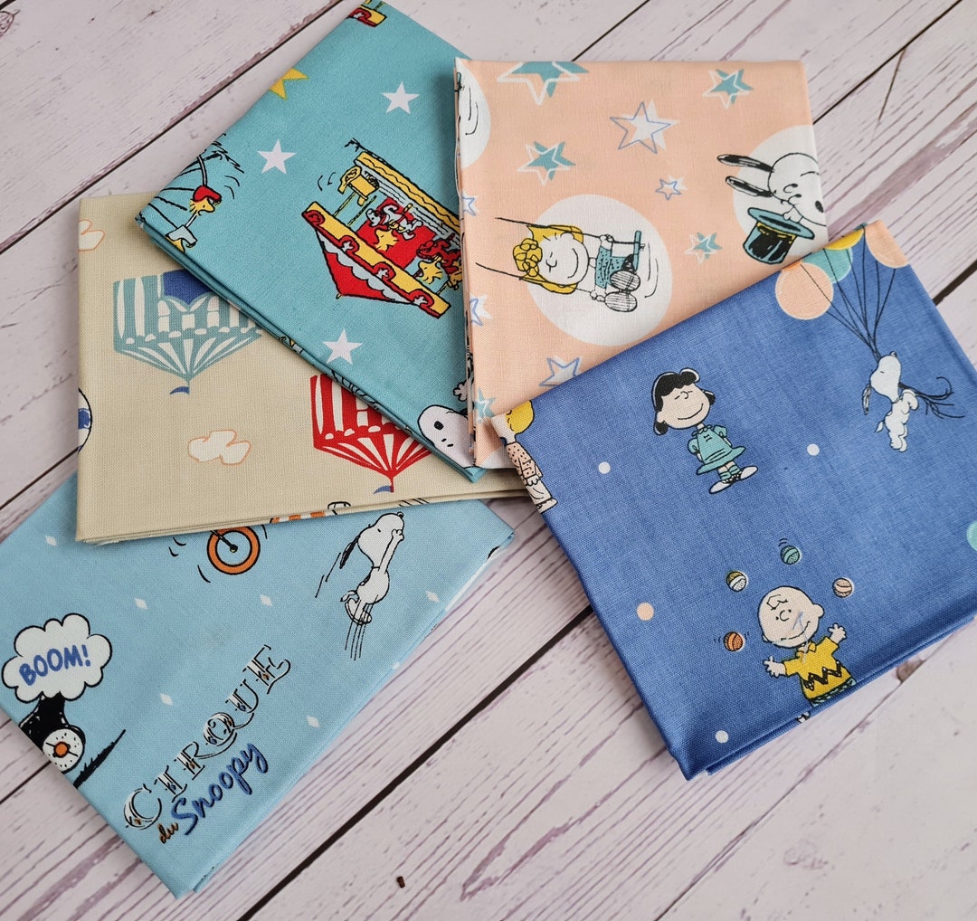 Peanuts and Snoopy Circus Bundle of 5 Cotton Quilting Fabrics. Etsy