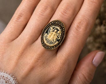 Lady Cameo Adjustable Ring – Antique Bronze  Statement Ring – Romantic Gothic Cottagecore Jewelry – Portrait Cameo Gift for Her
