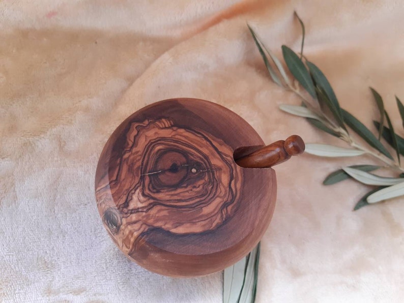 Valentine/'s Day table center... spices.. storage Valentine/'s Day gift kitchen decoration.. olive wood saltpepper shaker
