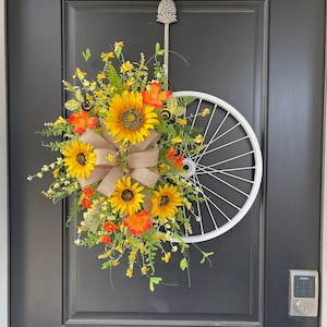 Summer Sunflower Garden Bicycle Wheel Wreath, Sunflower Porch Decor, Yellow and Orange Floral Bike Wheel Wreath for Front Door