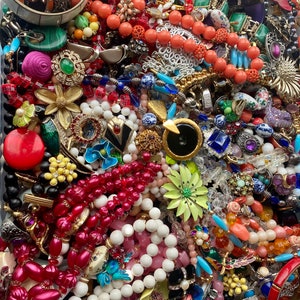 Vintage to Mod Colorful Costume Jewelry 5 Piece Lot All - Etsy