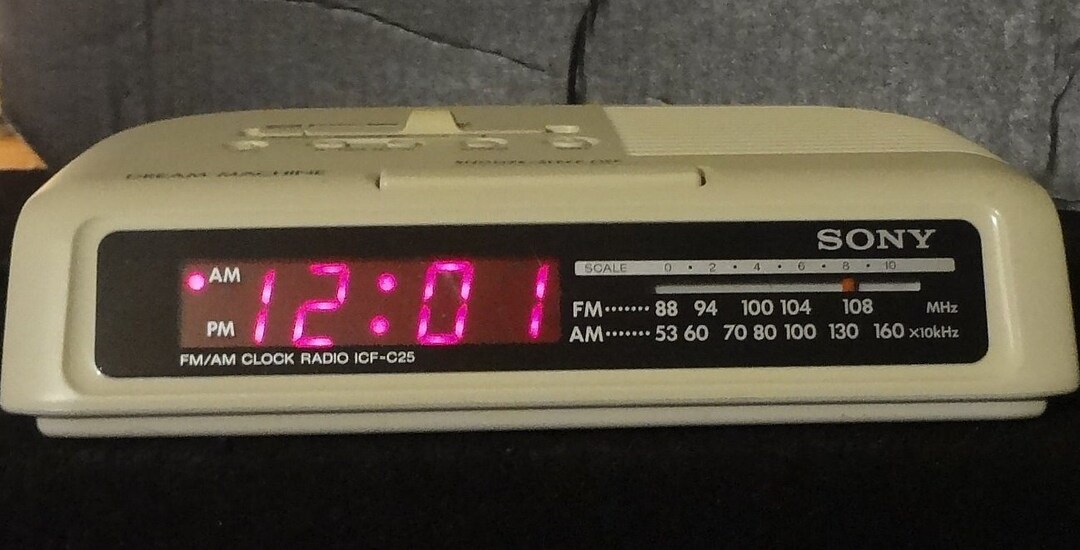 Vintage Sony Dream Machine Clock Radio AM/FM Alarm Etsy