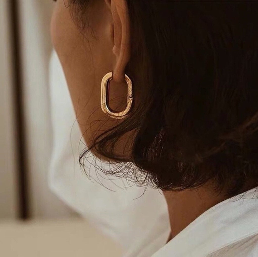 Selling earrings shop on etsy